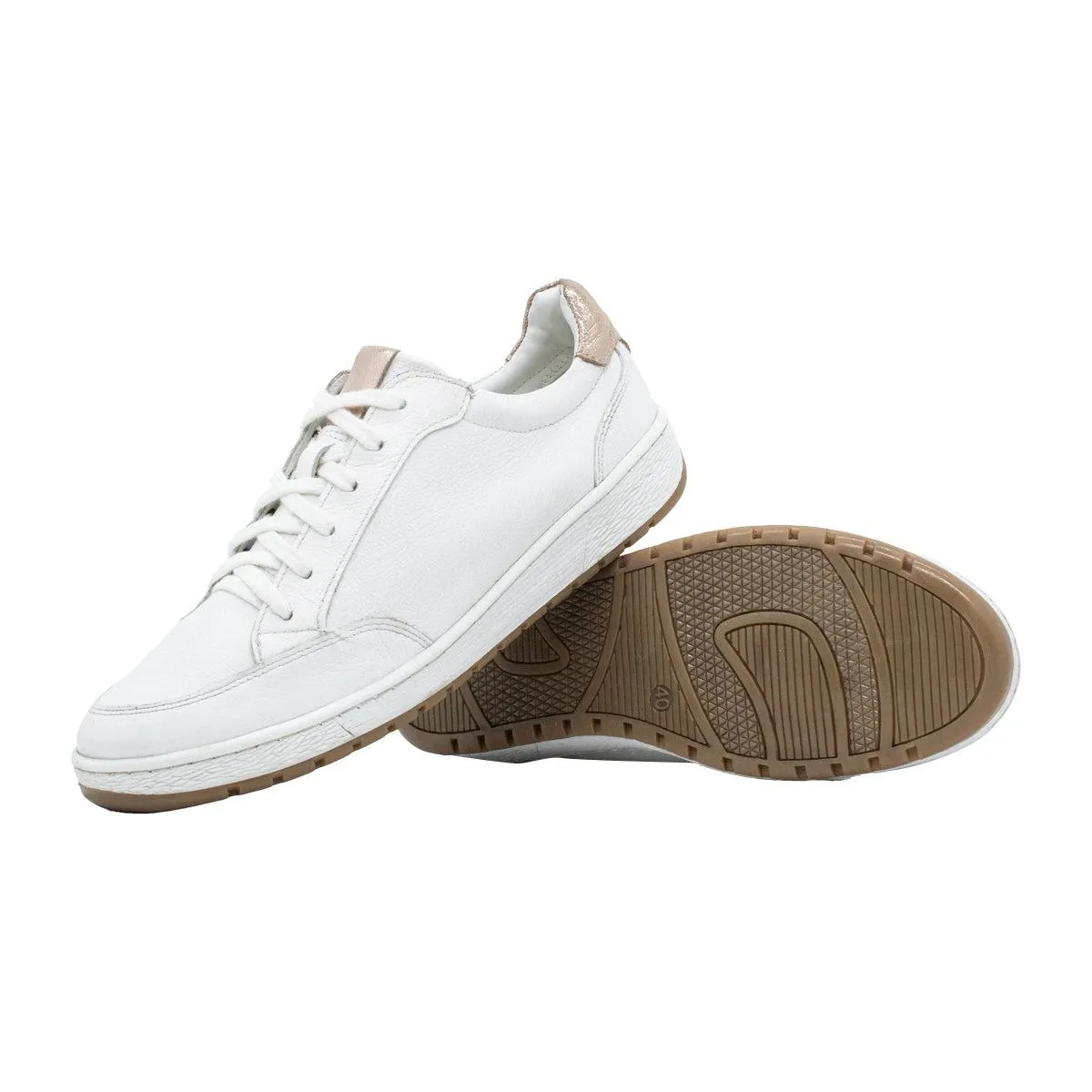 5Th Avenue Low-Top Sneakers Leather White Colour For Women