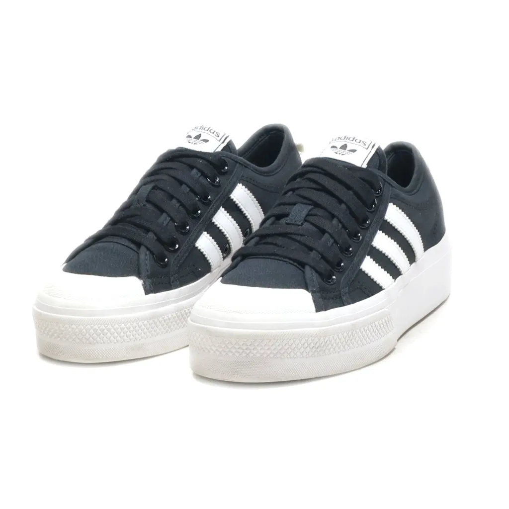 Adidas Nizza Low-Top Sneakers Canvas Black Colour For Women