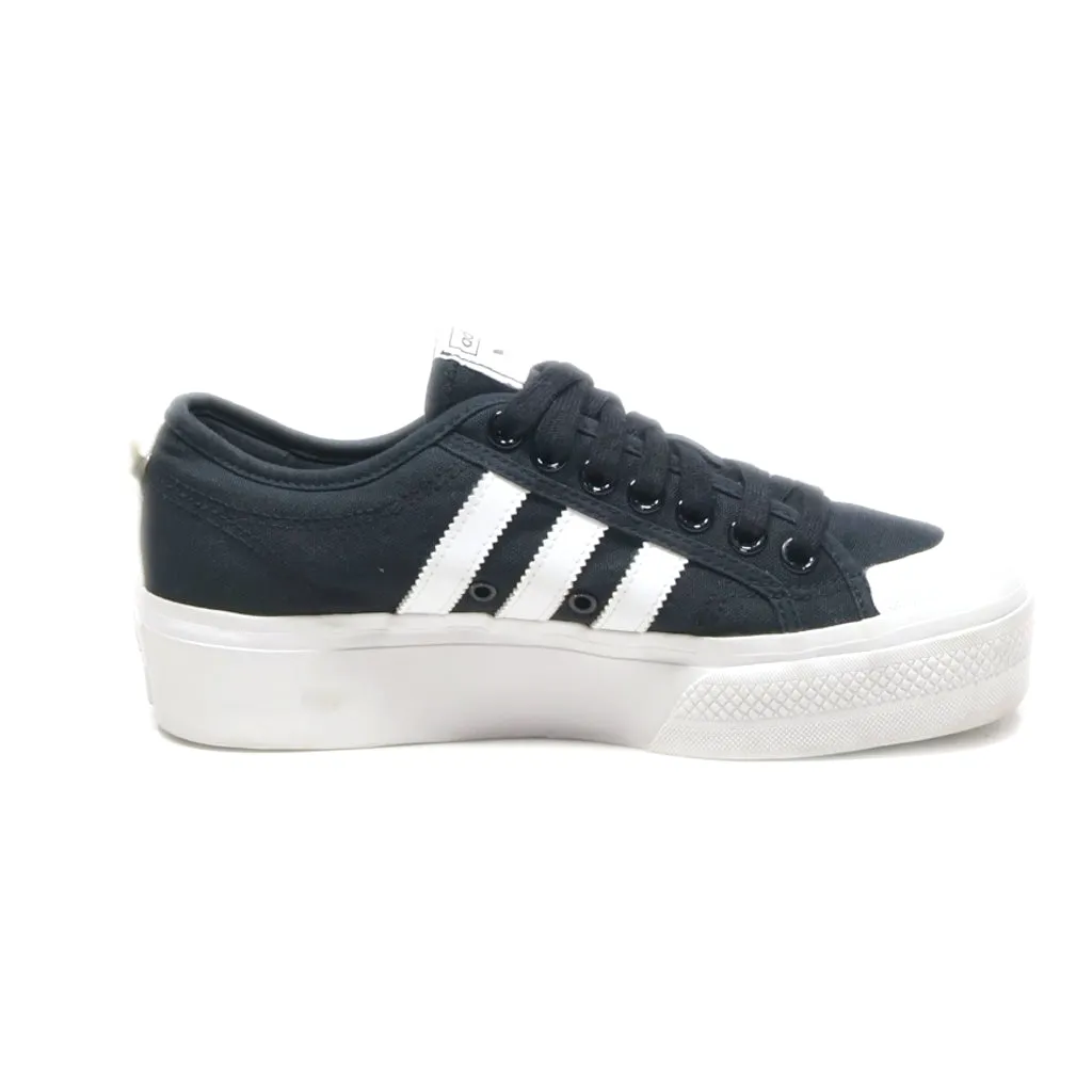 Adidas Nizza Low-Top Sneakers Canvas Black Colour For Women