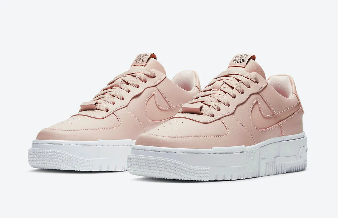 Air Force 1 Pixel Beige