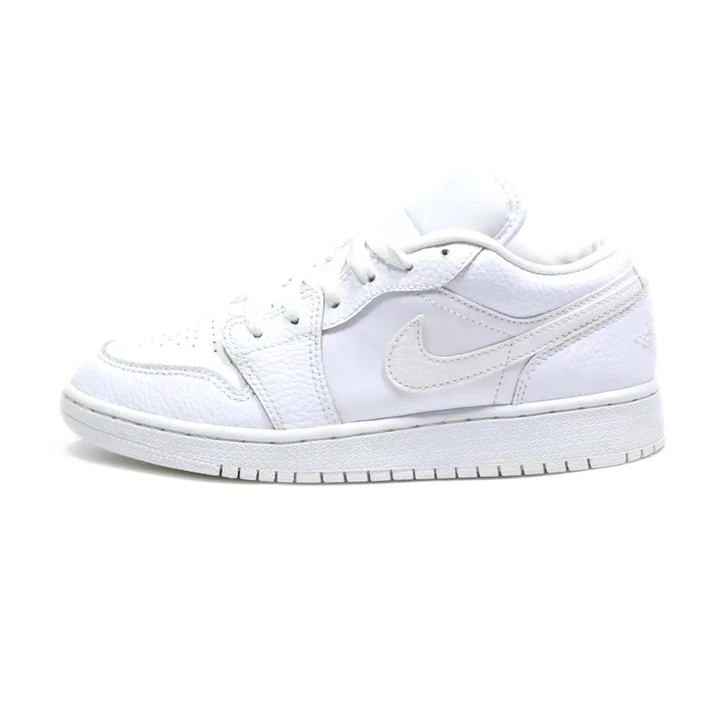 Air Jordan Air Jordan 1 Low-Top Sneakers Leather White Colour For Women