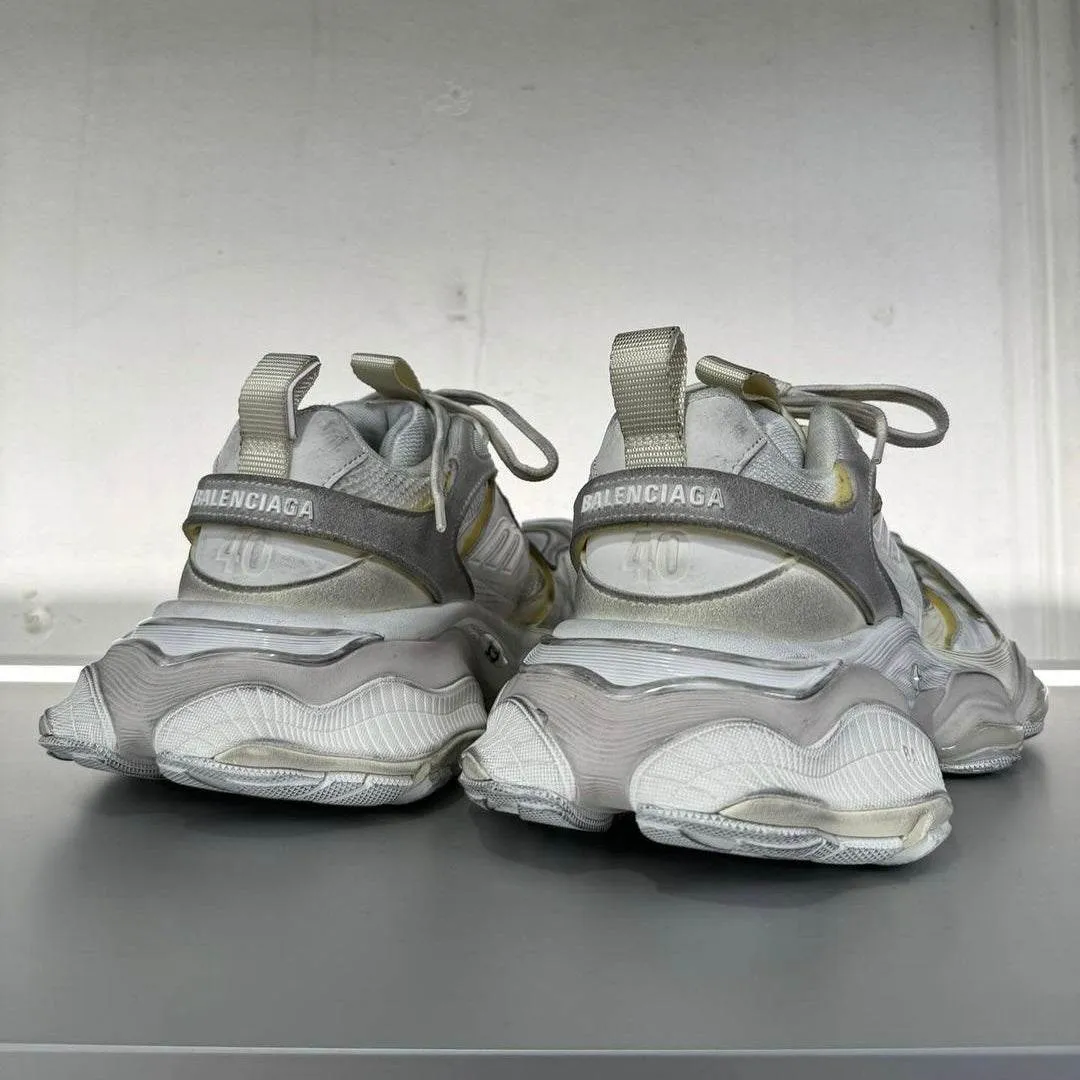 Balenciaga Cargo Sneaker Grey