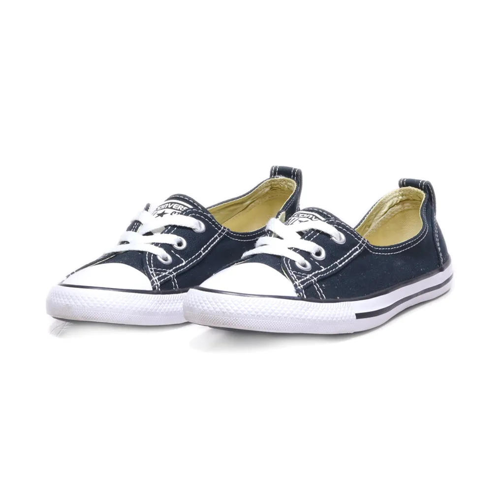 Converse Chuck Taylor Star Low-Top Sneakers Canvas Black Colour For Women