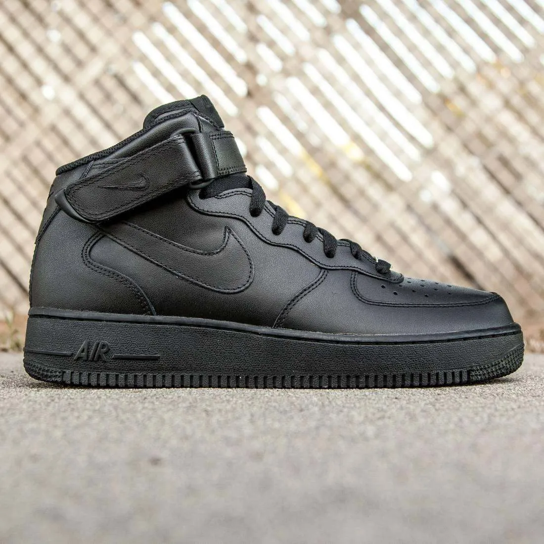 Nike Air Force 1 Mid '07 'Triple Black'