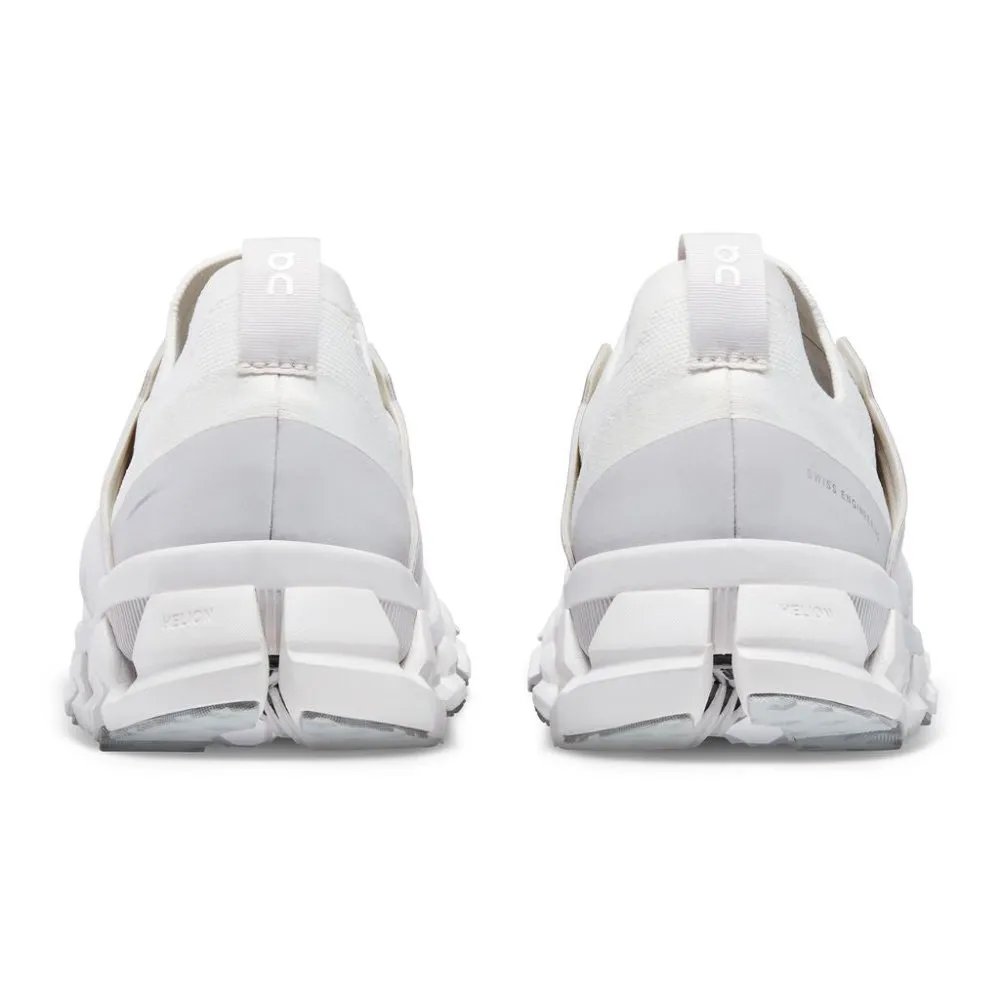 On Women's Cloudswift 3 - White/Frost