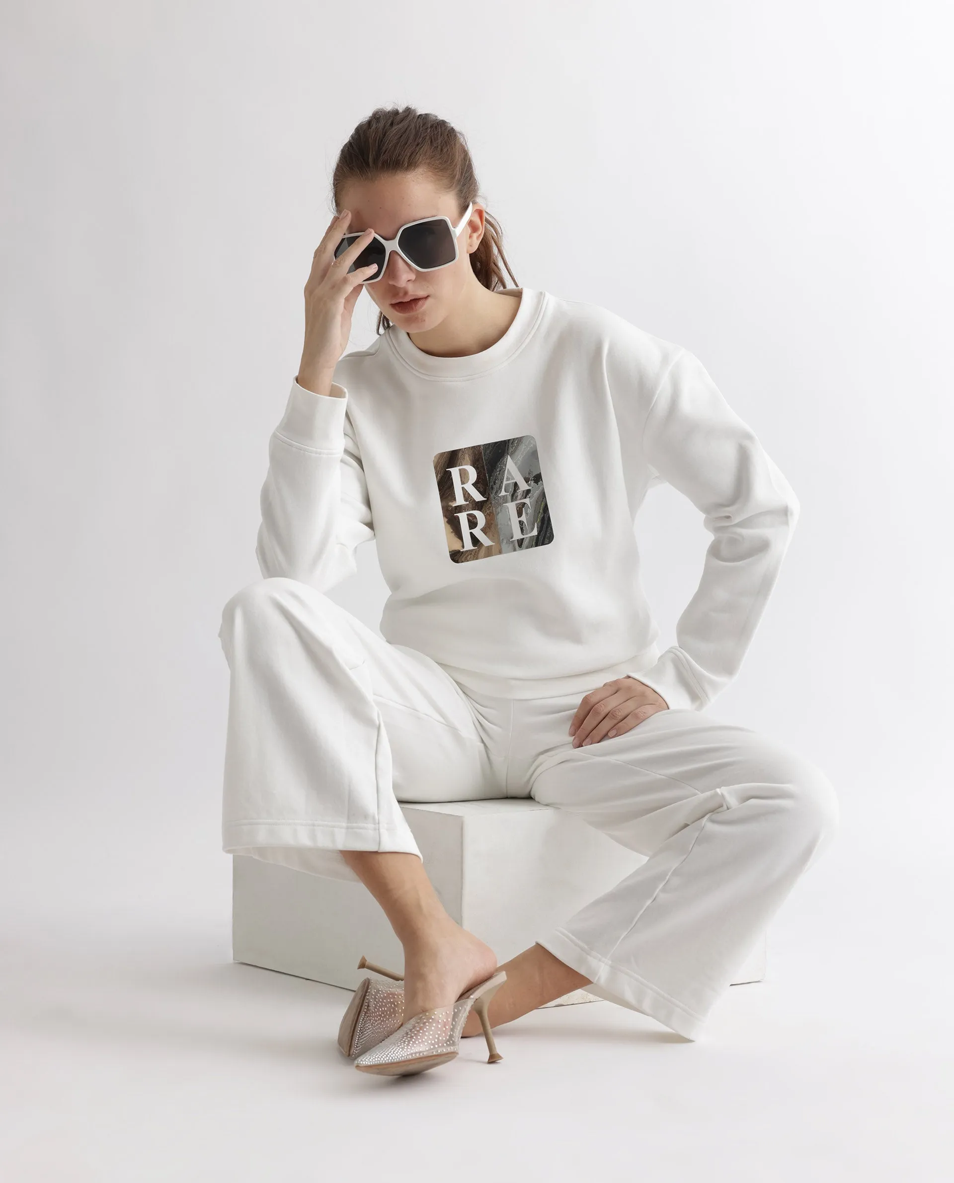 Rareism Articale Women Keith Off White Poly Cotton Fabric Full Sleeves Crew Neck Relaxed Fit Graphic Print Sweatshirt