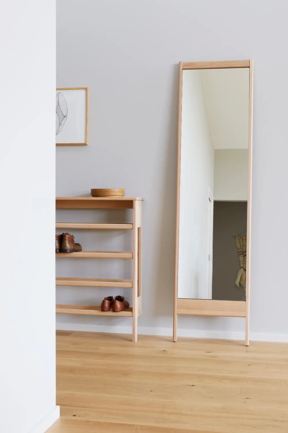 White Oak Shoe Rack L | Form & Refine A Line