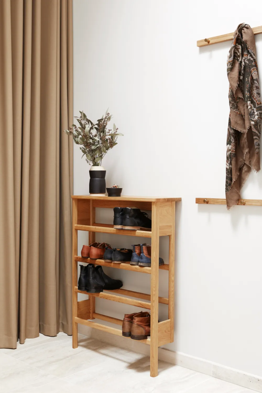 White Oak Shoe Rack L | Form & Refine A Line