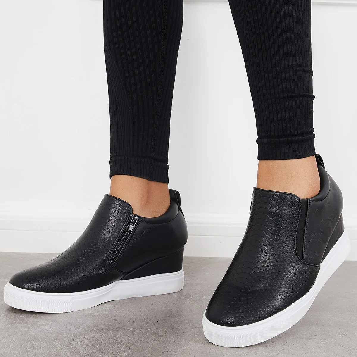 Women Casual Slip on Platform Wedge Sneakers